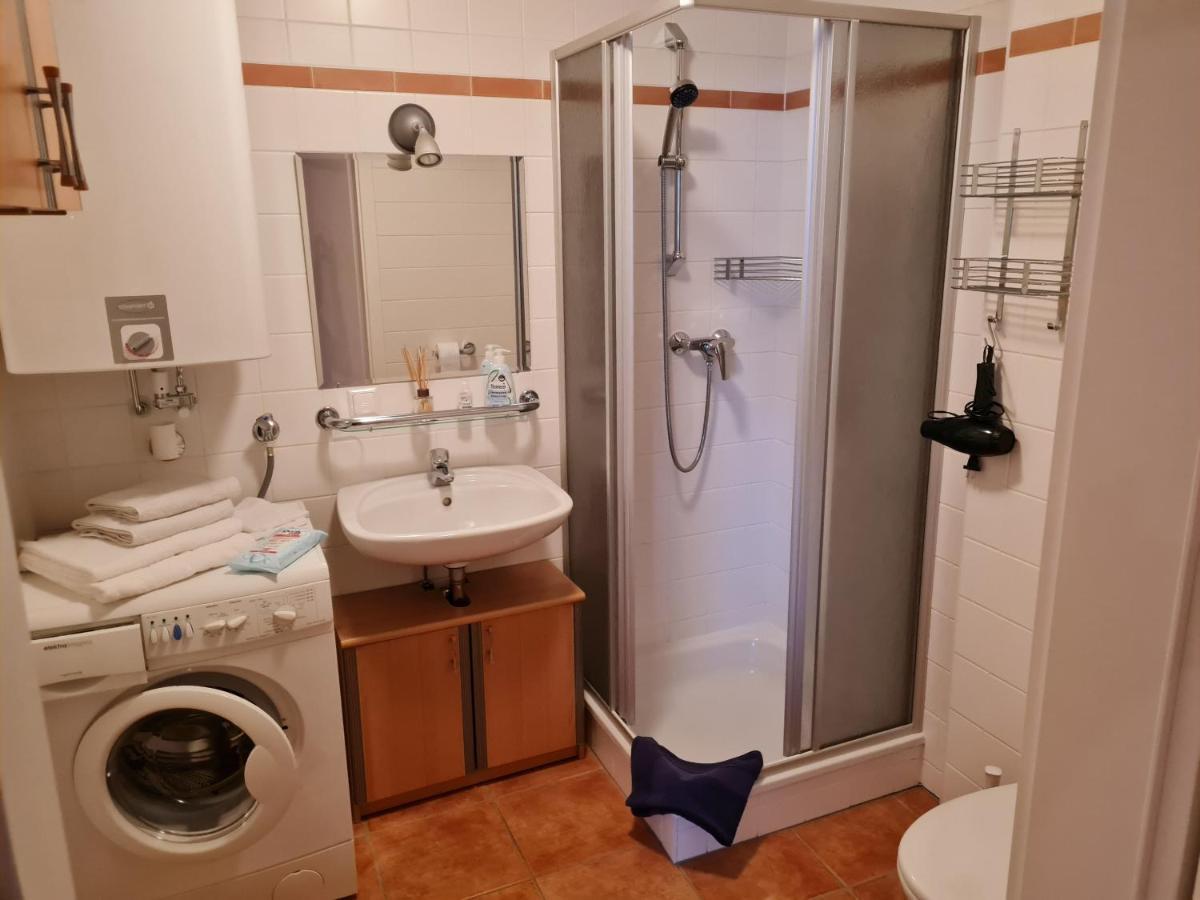 Salburg,troepolach Apartment *